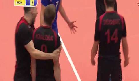 Андрій Левченко вколотил божевільний м'яч у фіналі волейбольної Євроліги