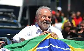 Президент Бразилії: «Скільки років в країні немає такого ж справжнього кумира, як Мессі в Аргентині?»
